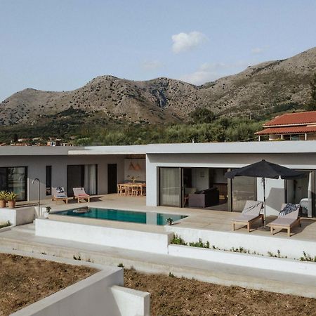 Villa Pelagia Paleros エクステリア 写真